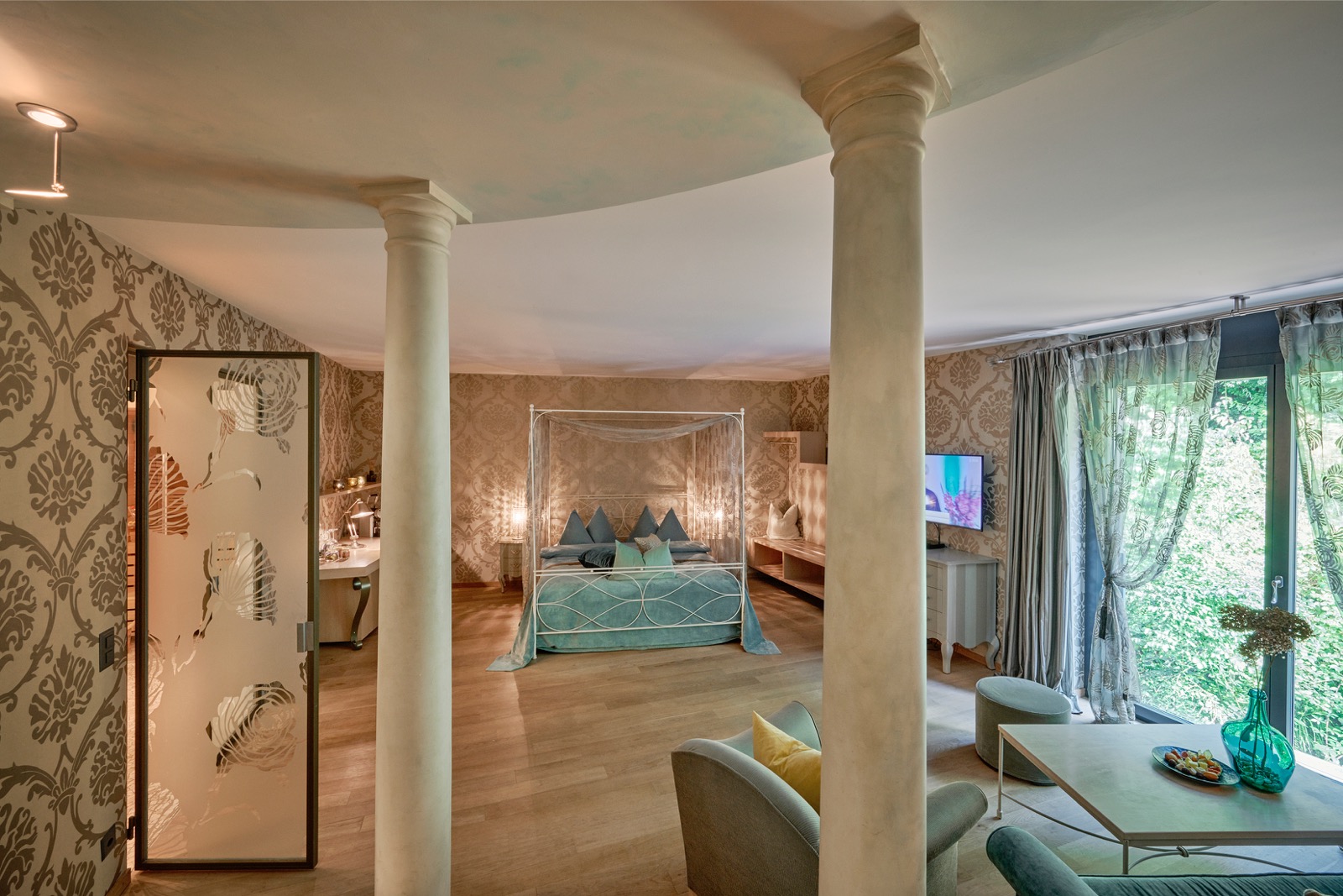 Bad-Bubendorf-Hotel-Bubendorf-Rooms_Suite-Cristallo_14.jpg