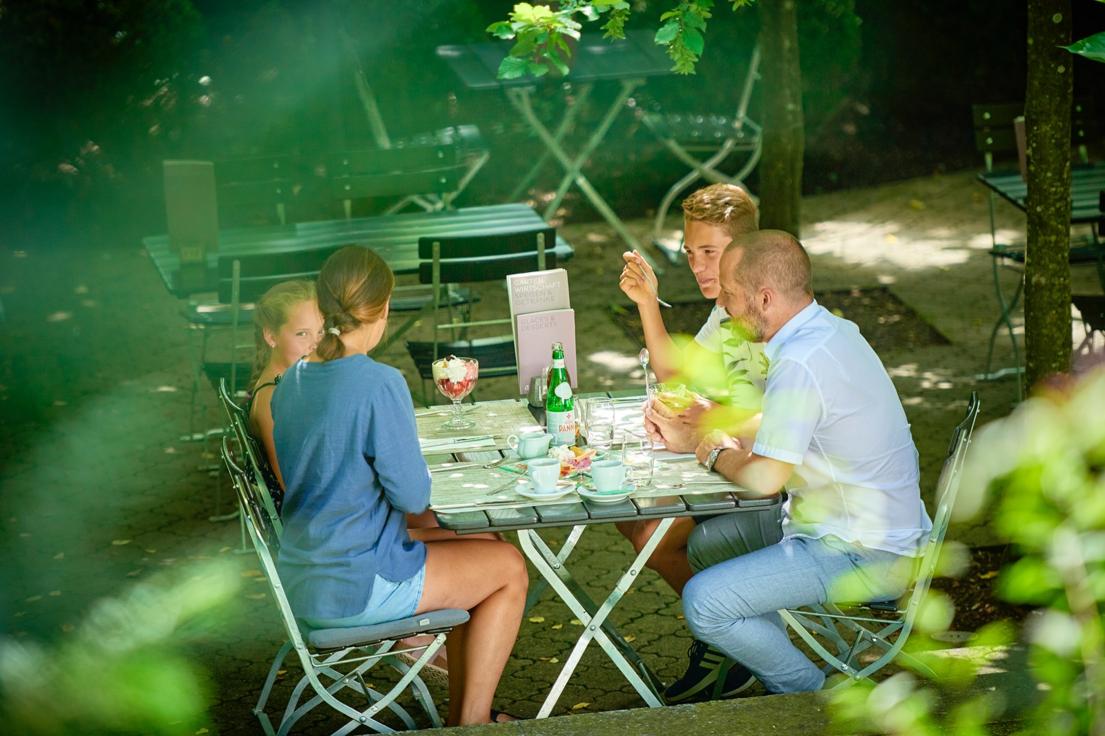 Bad-Bubendorf-Hotel-Bubendorf-Badhusli-Gartenwirtschaft_6.jpg