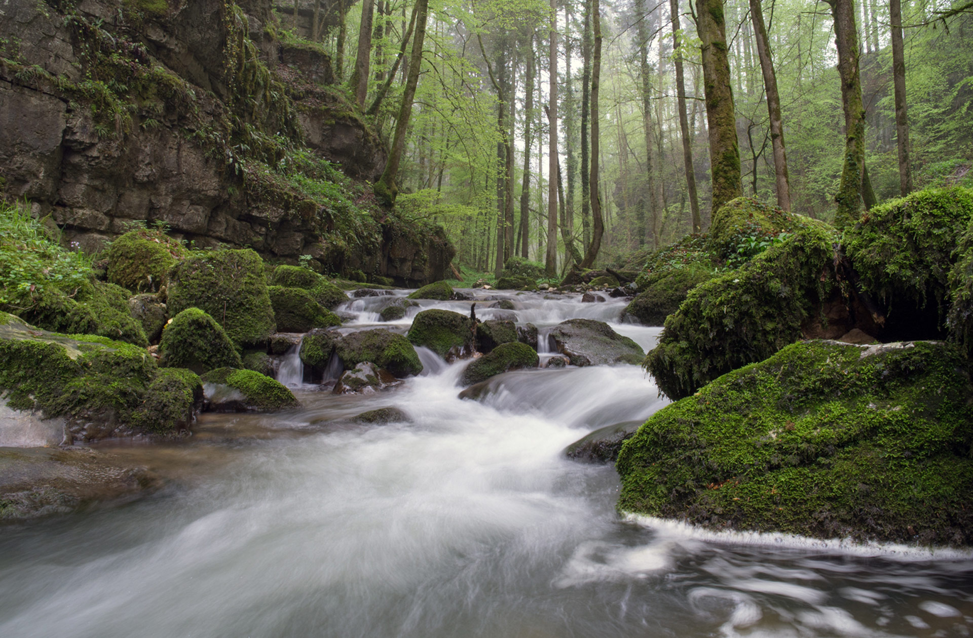 Badeplätze---Chaltbrunnental,-Bild-Christian-Bieri.jpg