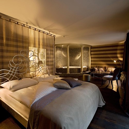 bad-bubendorf-hotel-bubendorf-rooms_suite-platino_01.jpg