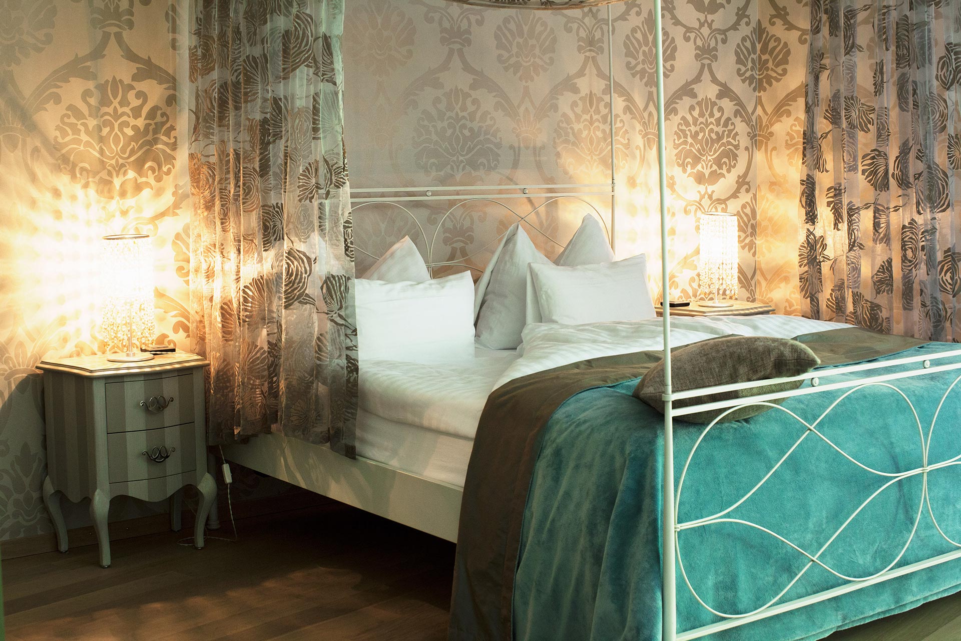 bad-bubendorf-hotel-bubendorf-rooms_suite-cristallo_05.jpg
